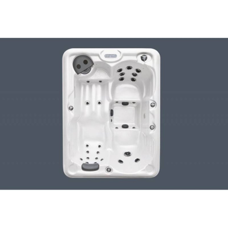 Спа бассейн Treesse Dubai